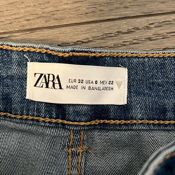 Zara Jean Shorts - Picture 2 of 3